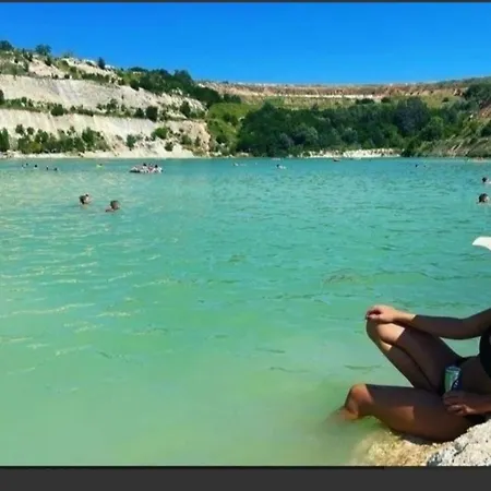 Case de vacanță Fruska House Besenovacki Prnjavor