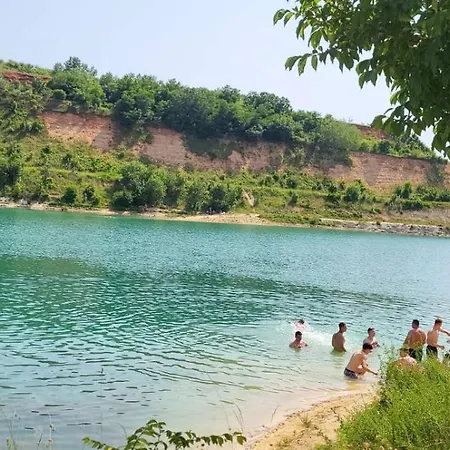 Fruska House * Besenovacki Prnjavor