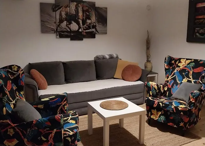 Fruska House Tatil Evi